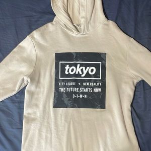 H&M beige sweatshirt. 14Y+ Youth XL, could be worn as a mens small